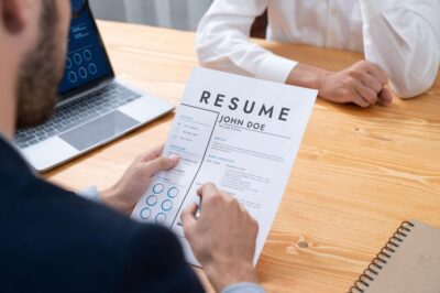 Resume Writing for Career Changers: Highlighting Transferable Skills