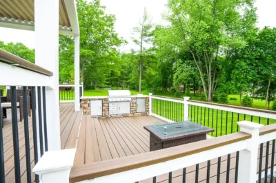 “Elevate Your Outdoor Living with Fife Decks: Design, Materials, and Construction Insights”